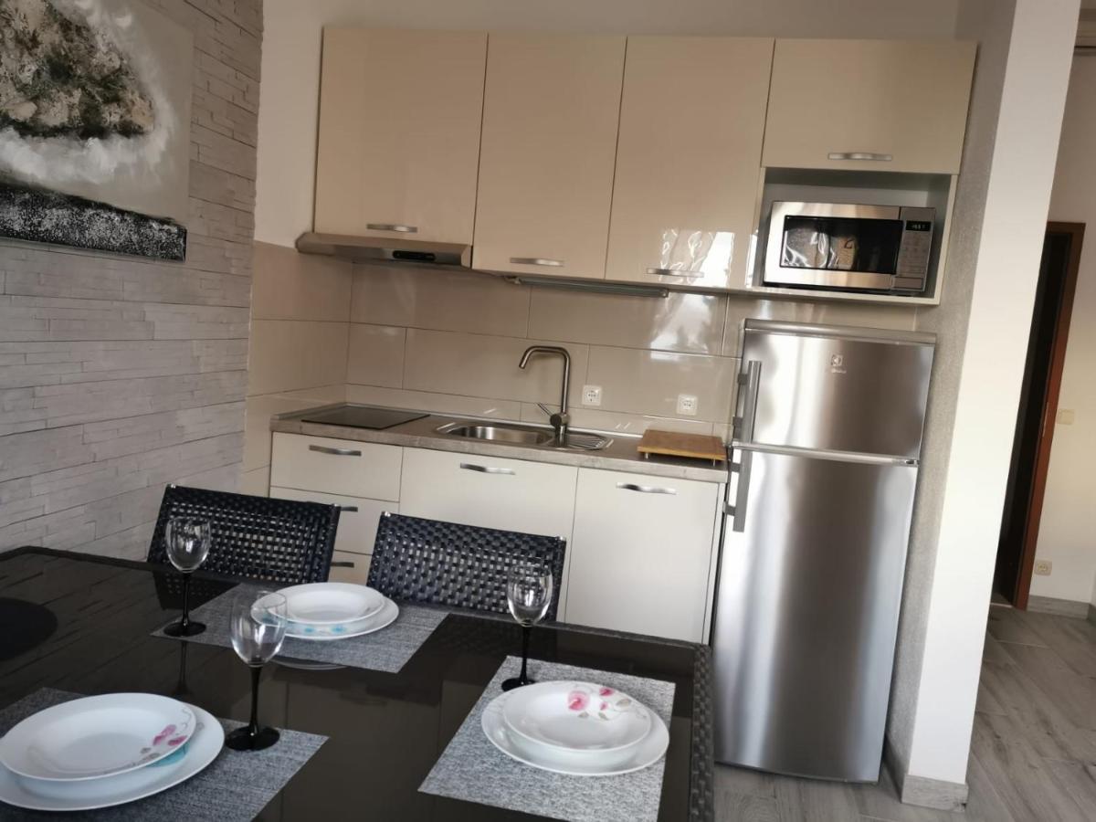 Apartments Marina 特罗吉尔 外观 照片