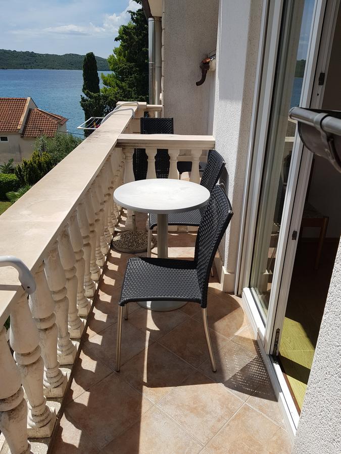 Apartments Marina 特罗吉尔 外观 照片